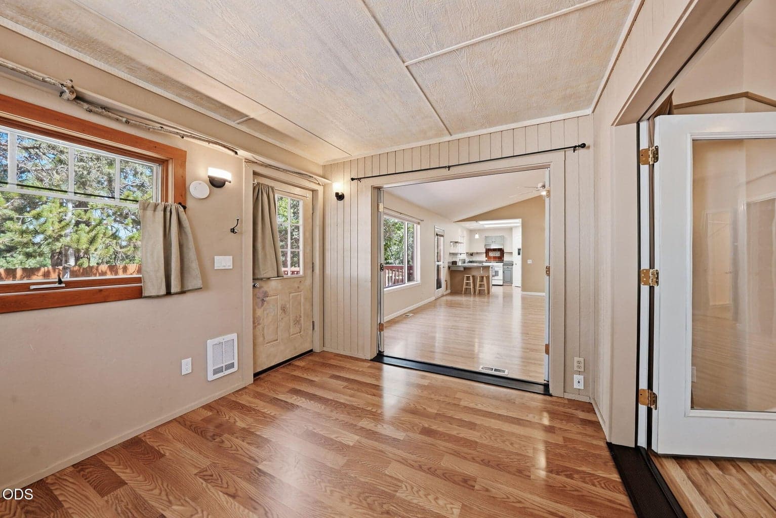 Photo of 150 SE Windance Court 34 of 53