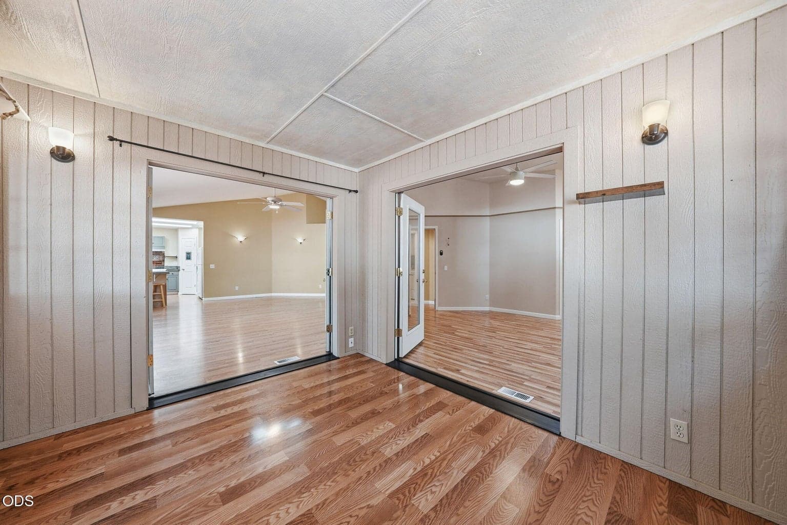 Photo of 150 SE Windance Court 35 of 53