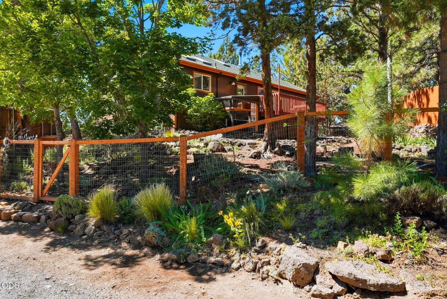 Photo of 150 SE Windance Court 5 of 53