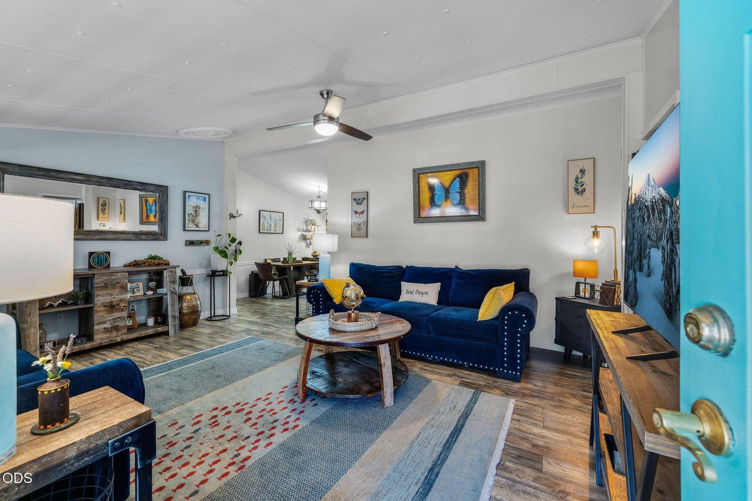 Photo of 1712 NW Elm Court 4 of 31
