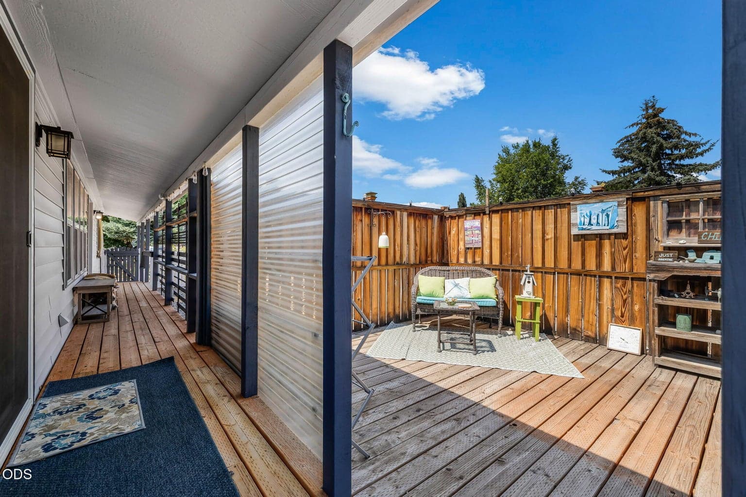 Photo of 1712 NW Elm Court 27 of 31