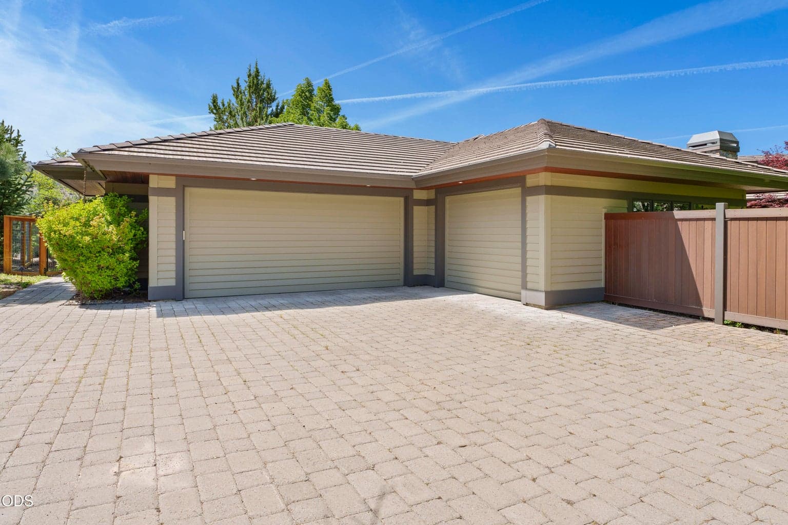 Photo of 8843 SW Pokegama Drive 80 of 91