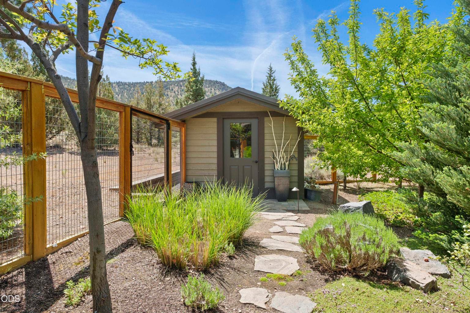 Photo of 8843 SW Pokegama Drive 78 of 91