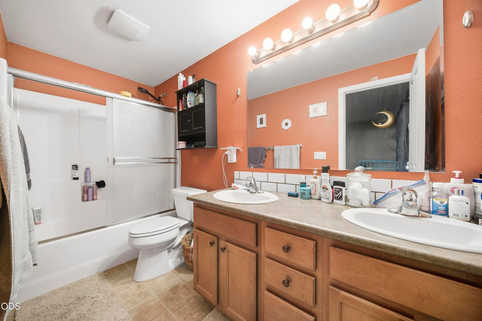 Photo of 16423 Riley Drive 20 of 24