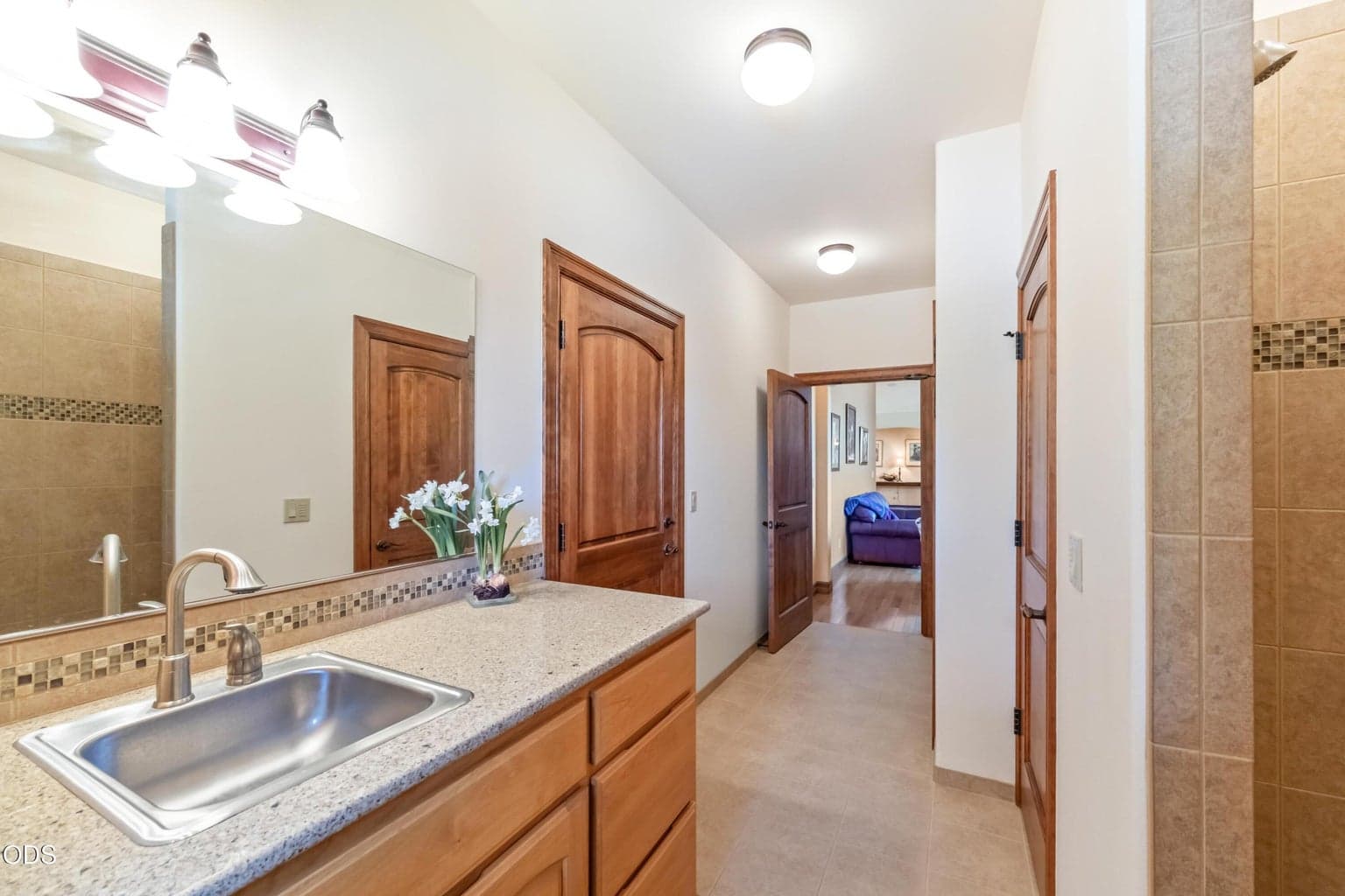 Photo of 373 SE Manzanita Drive 30 of 46