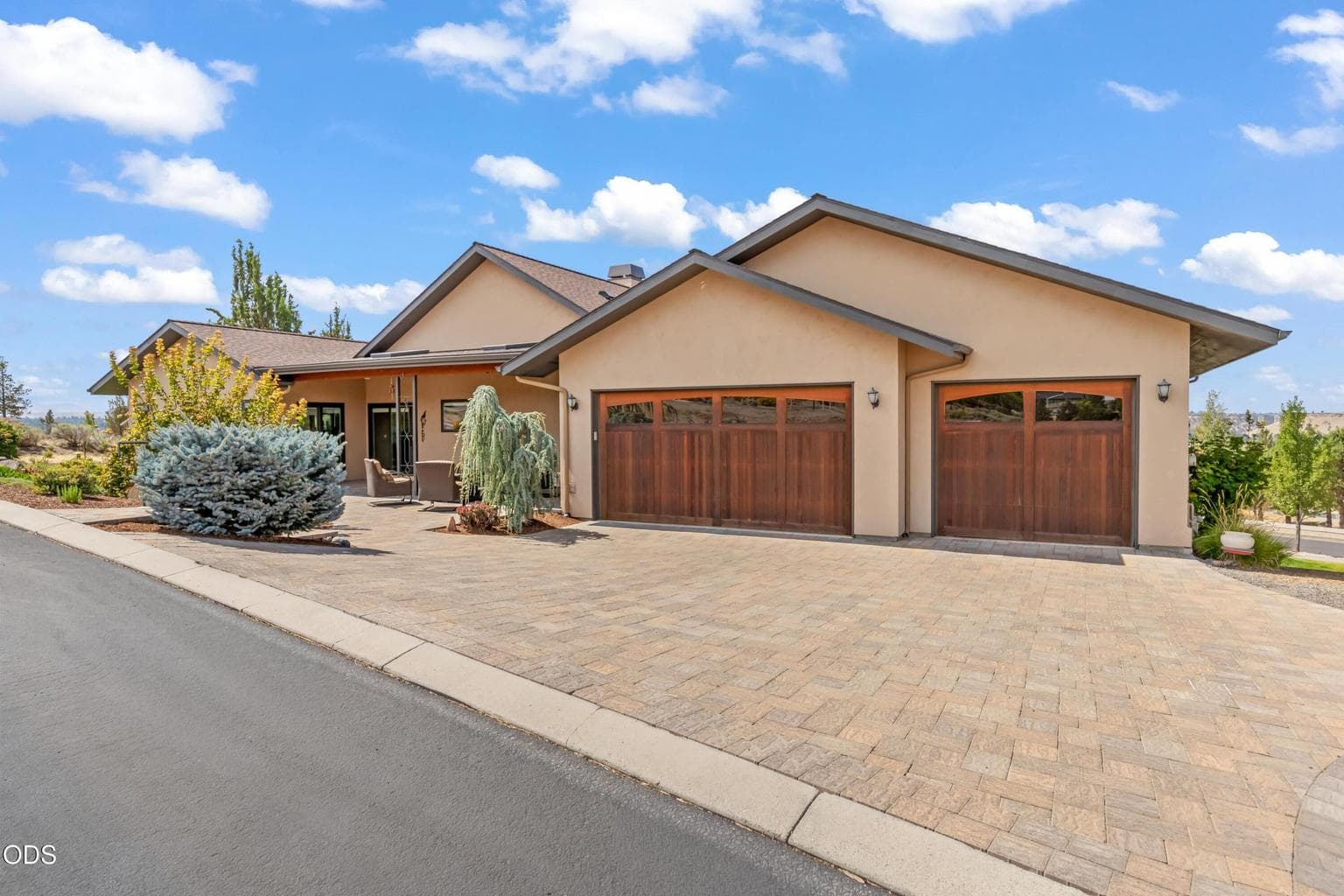 Photo of 373 SE Manzanita Drive 35 of 46