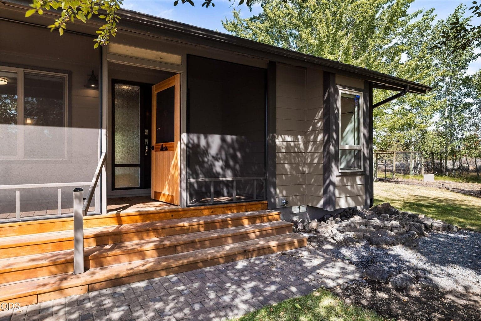 There is a lovely screened porch as you enter the front dor.