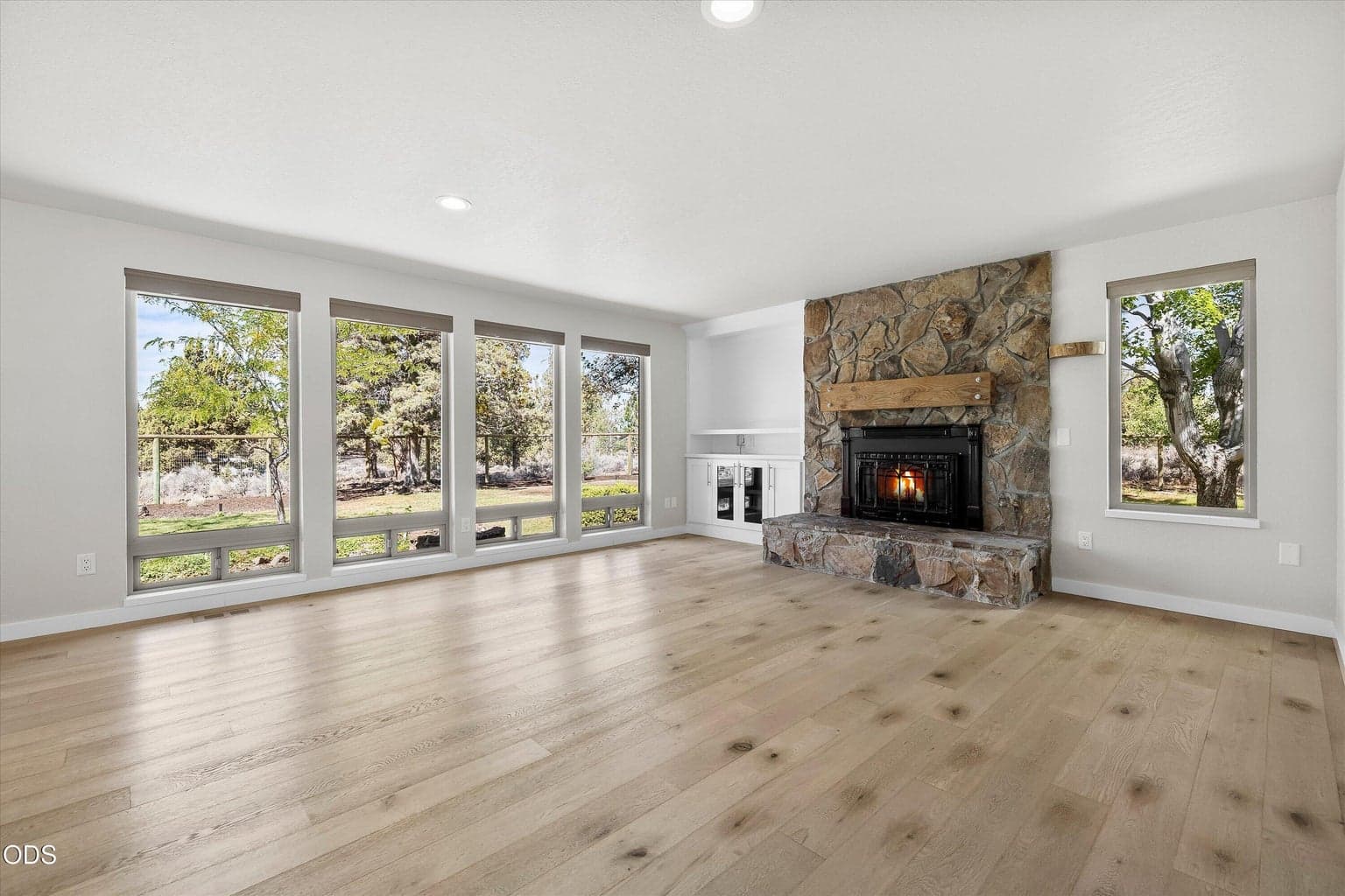 Photo of 62846 Montara Drive 10 of 59