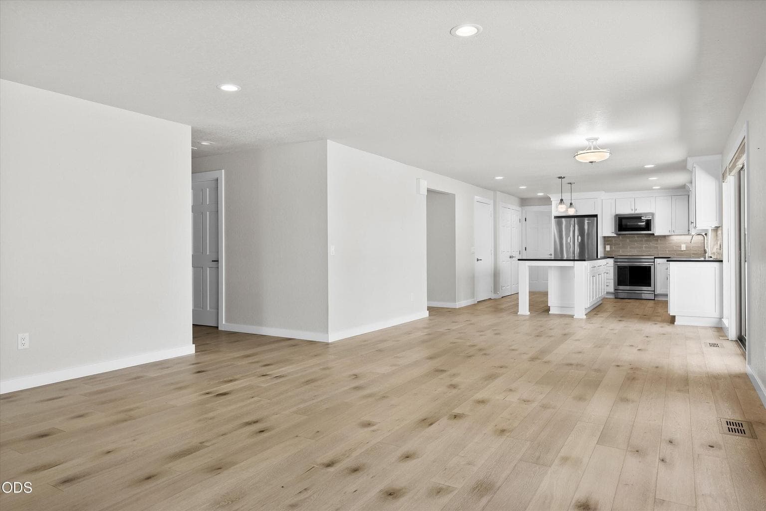 Photo of 62846 Montara Drive 12 of 59