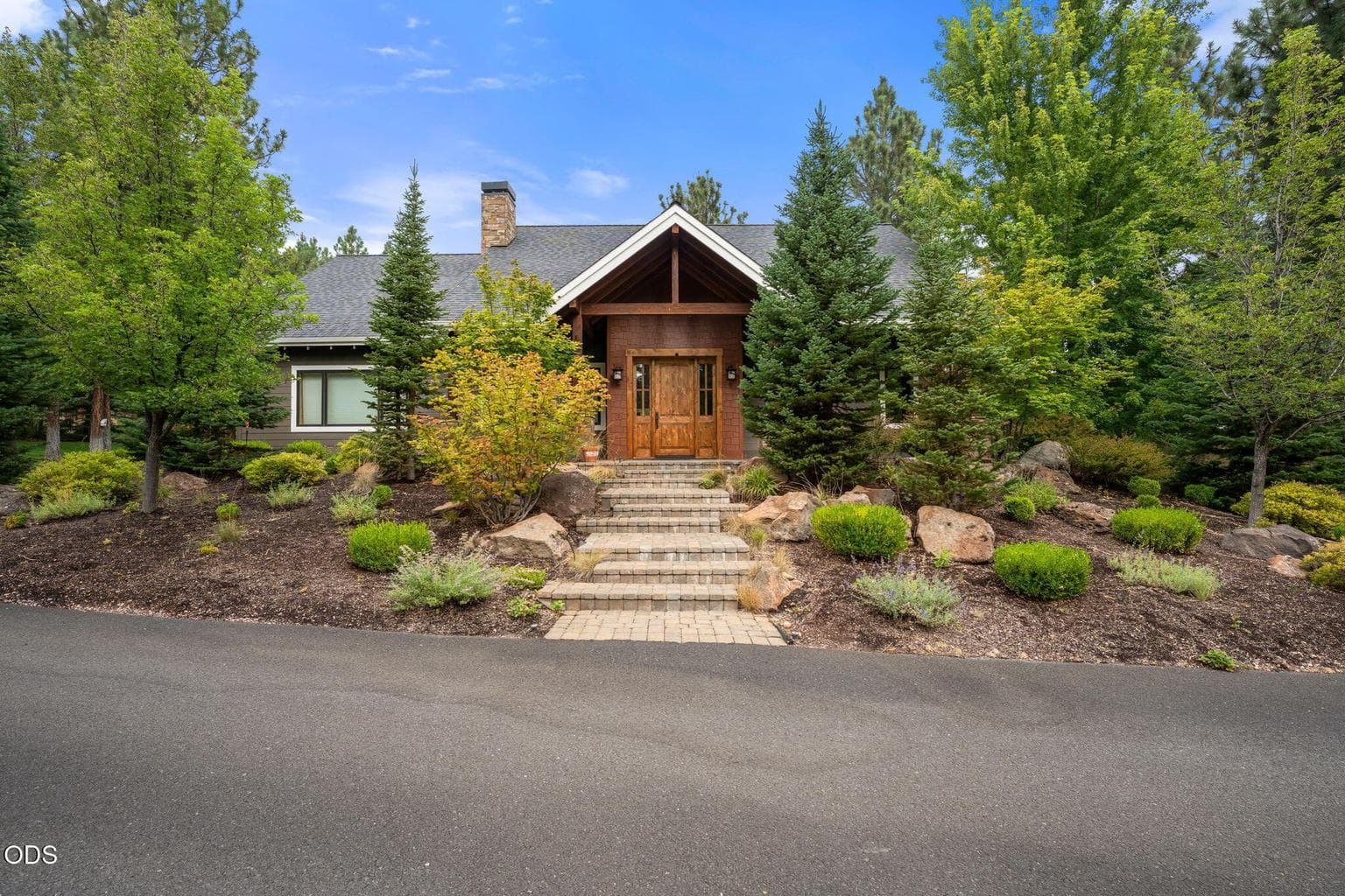 14880 Chickaree Lane, Sisters