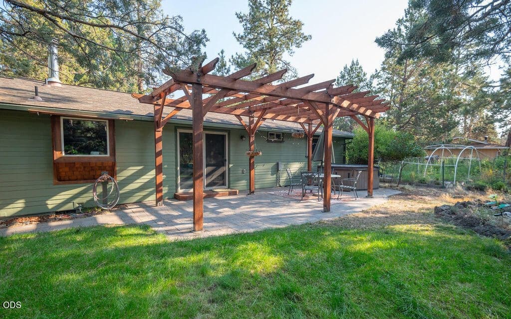 Photo of 20941 Desert Woods Drive 20 of 33