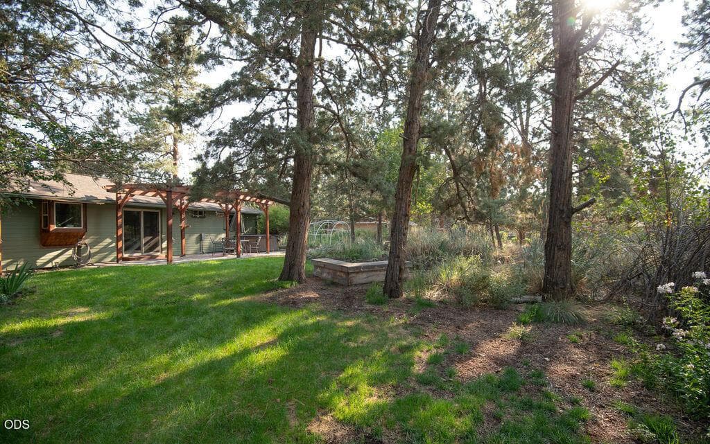 Photo of 20941 Desert Woods Drive 26 of 33