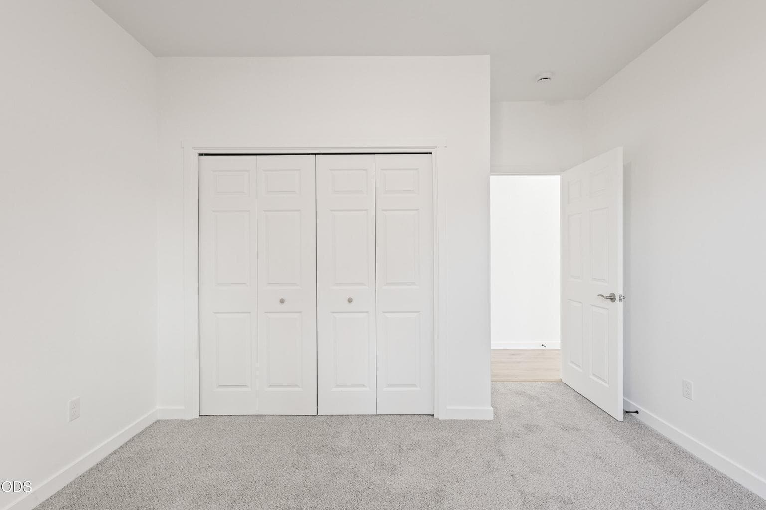 Photo of 137 SE 16th Street 25 of 38