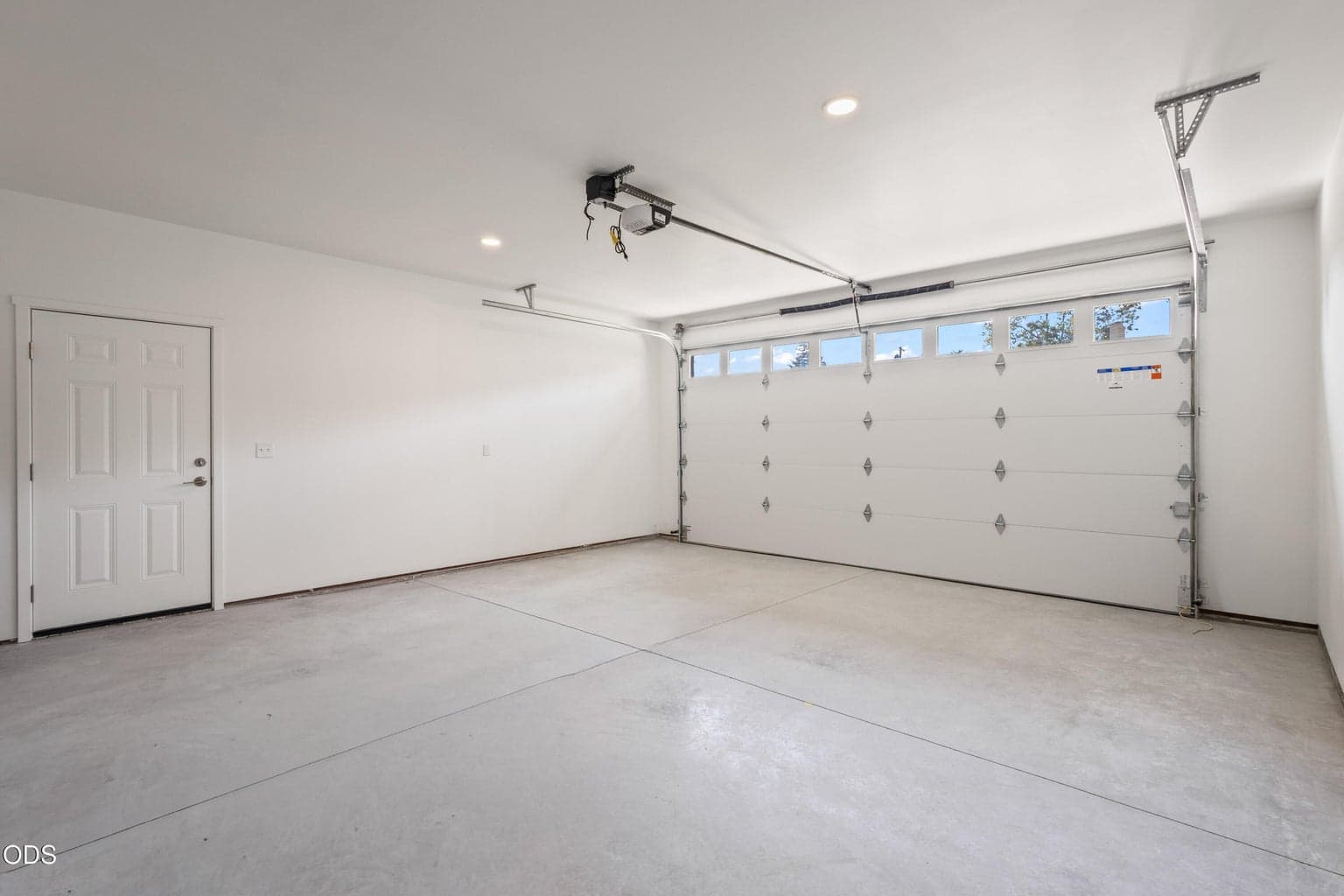 Photo of 137 SE 16th Street 26 of 38