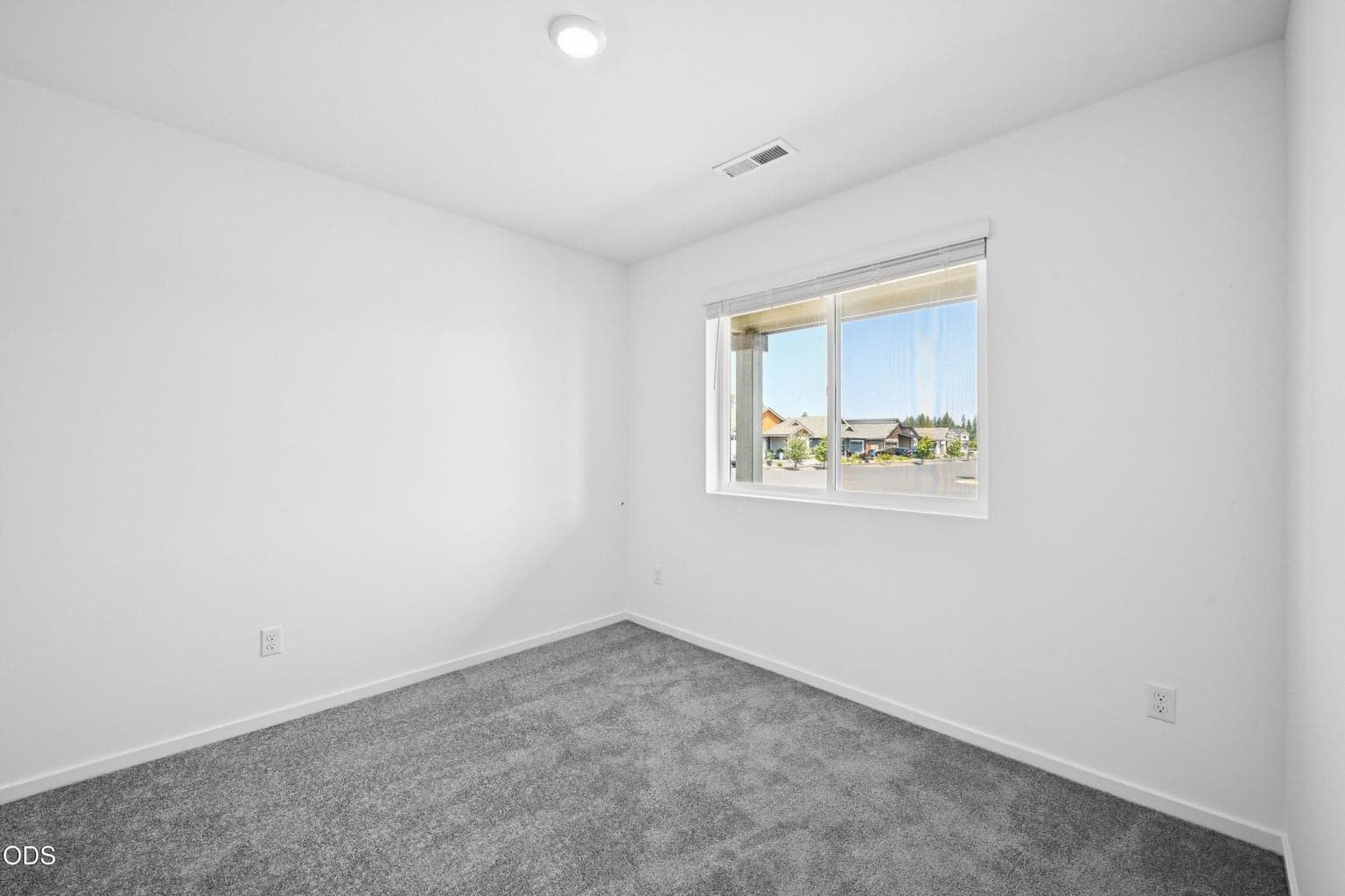 Photo of 16640 Memorial Lane 17 of 36
