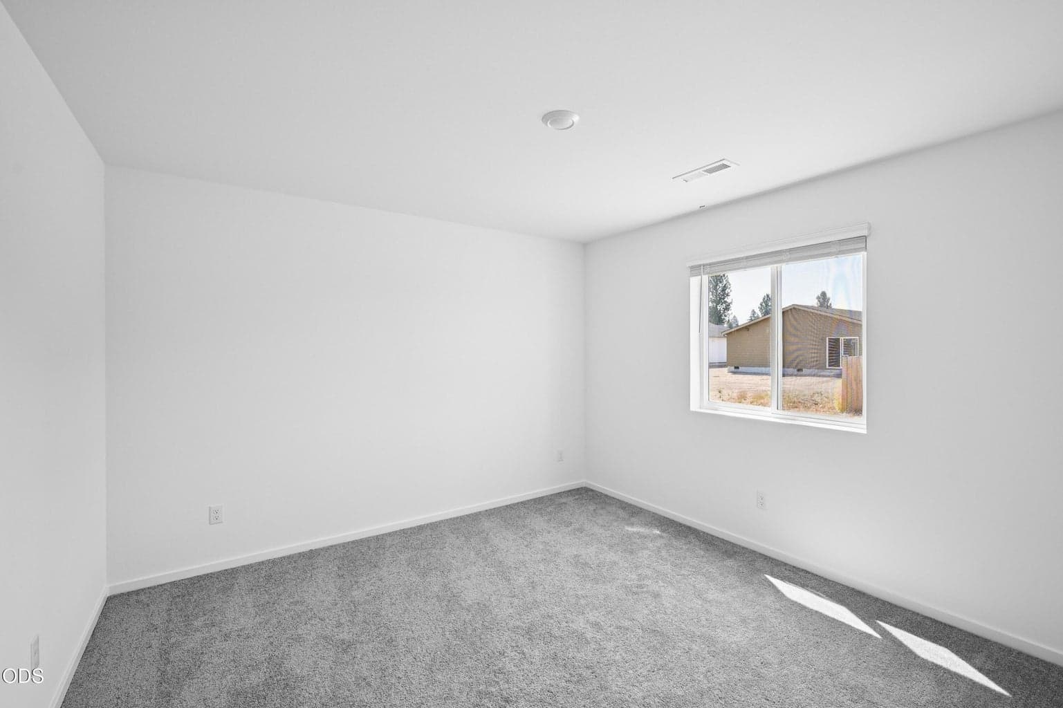 Photo of 16640 Memorial Lane 19 of 36