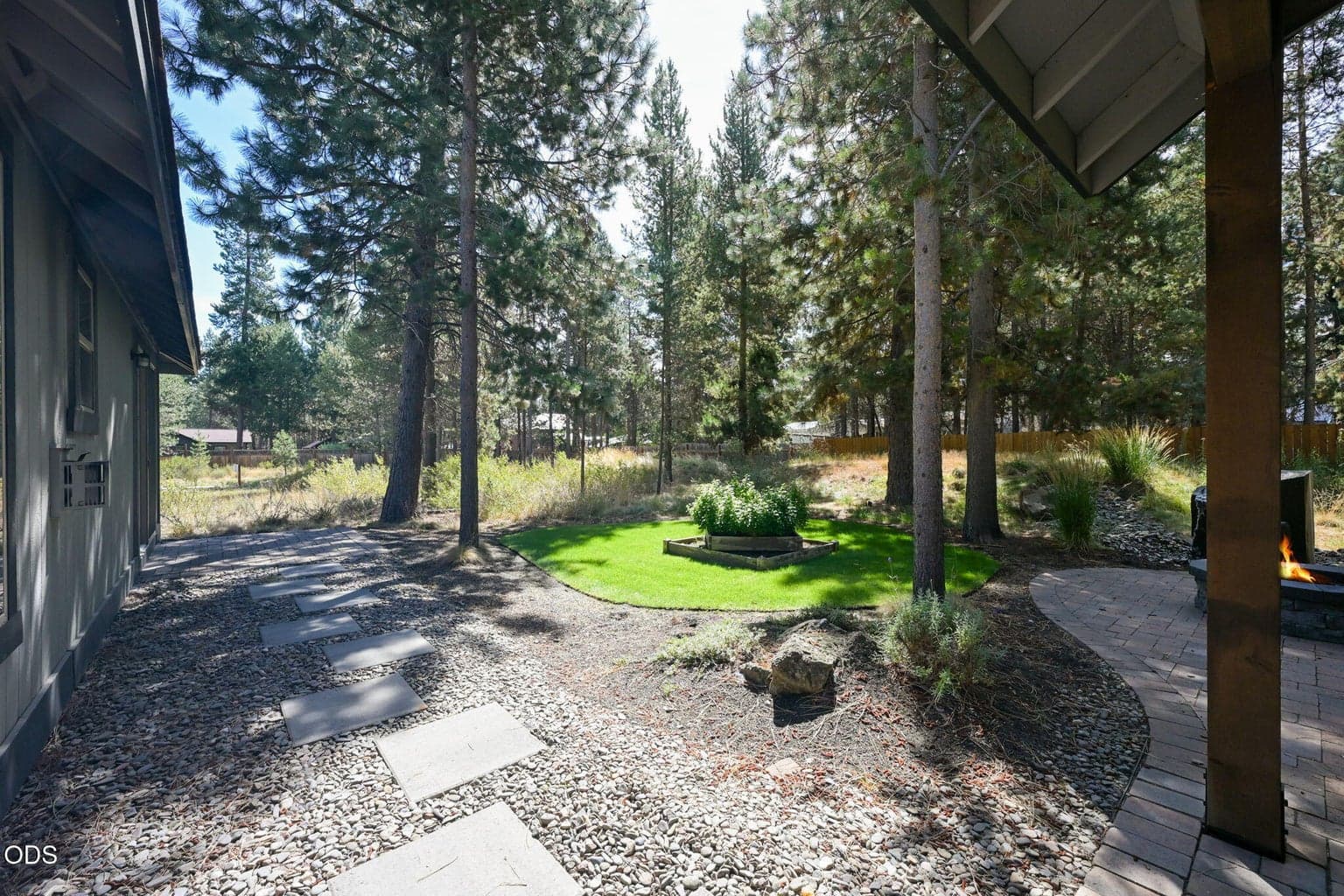 Photo of 17035 Glendale Road 32 of 47