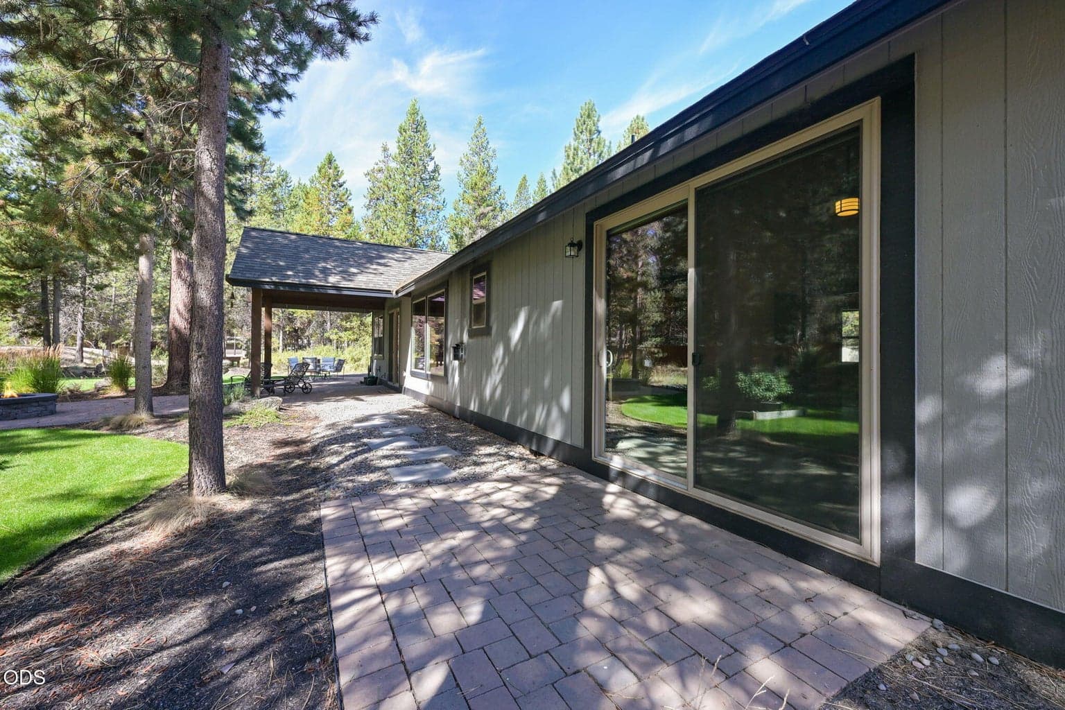 Photo of 17035 Glendale Road 30 of 47