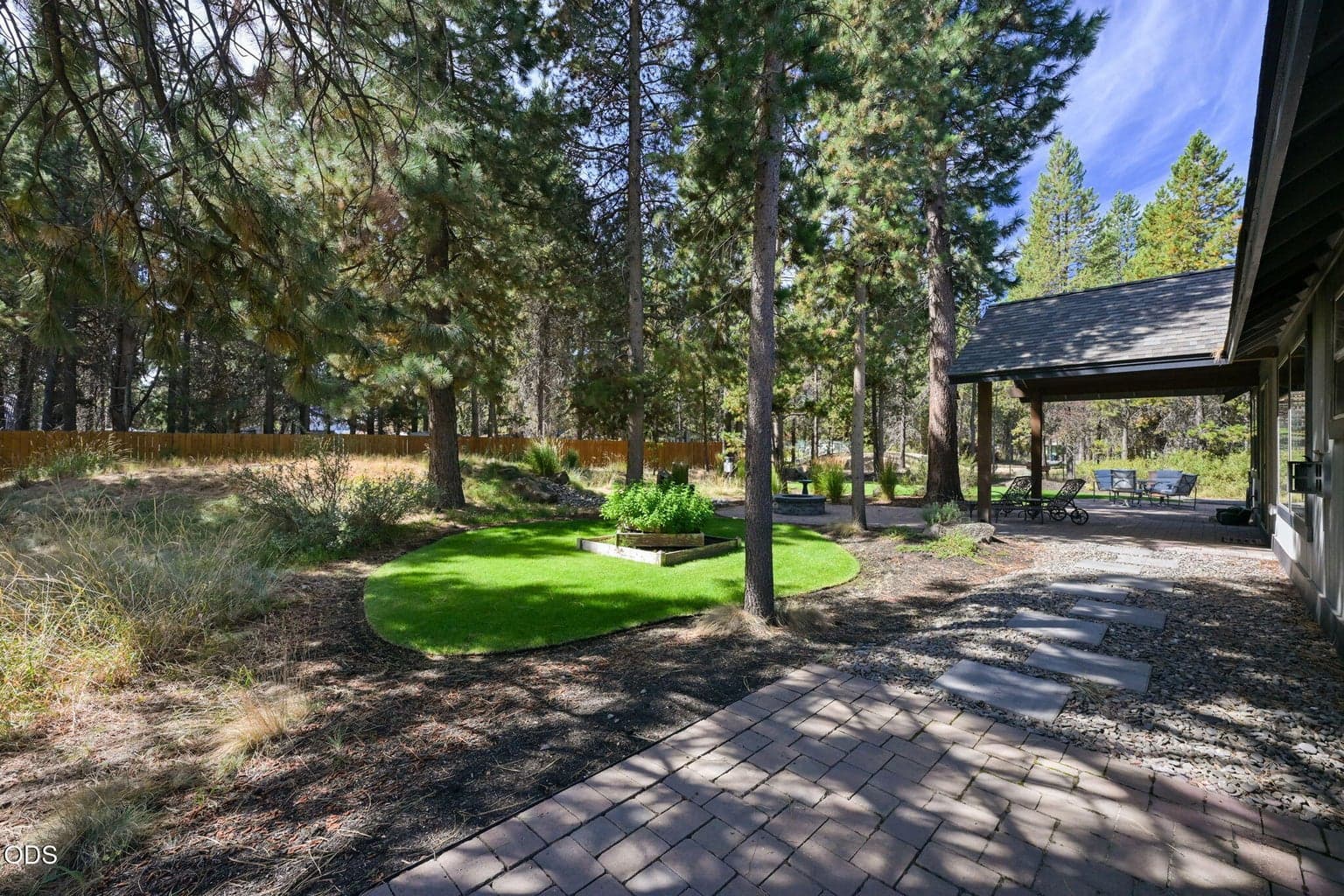 Photo of 17035 Glendale Road 31 of 47