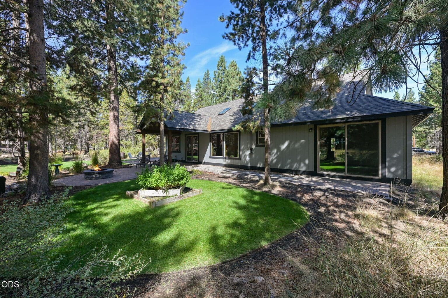 Photo of 17035 Glendale Road 36 of 47