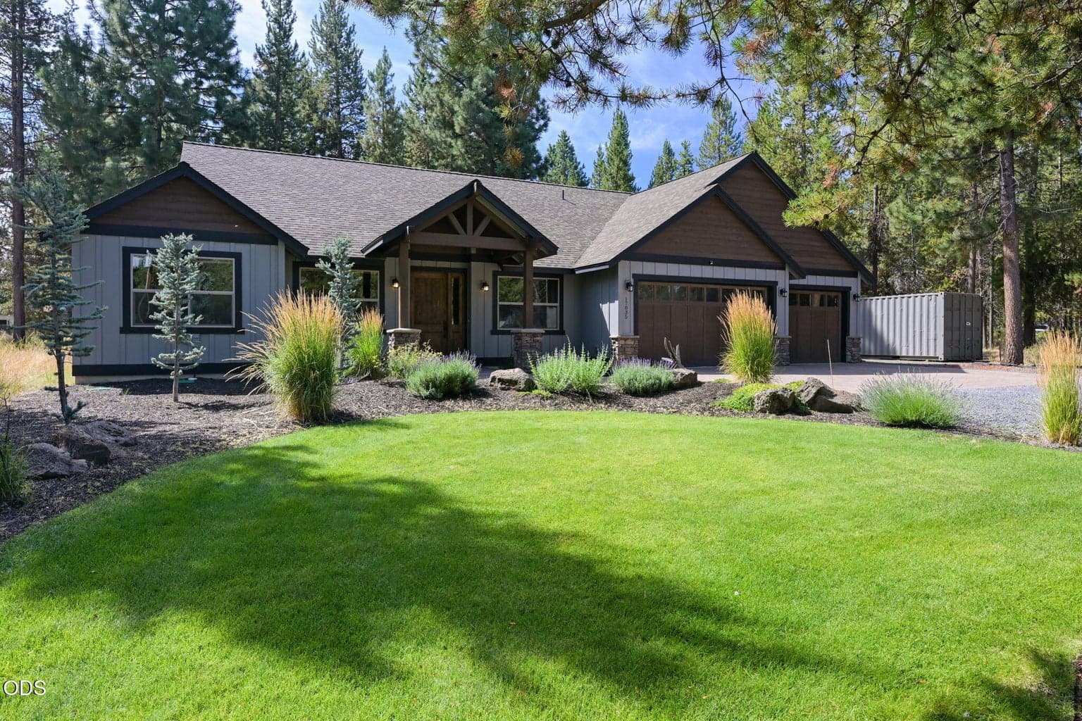 Photo of 17035 Glendale Road 41 of 47