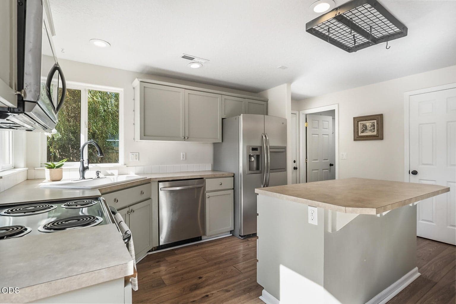 Photo of 20606 Daisy Lane 11 of 40