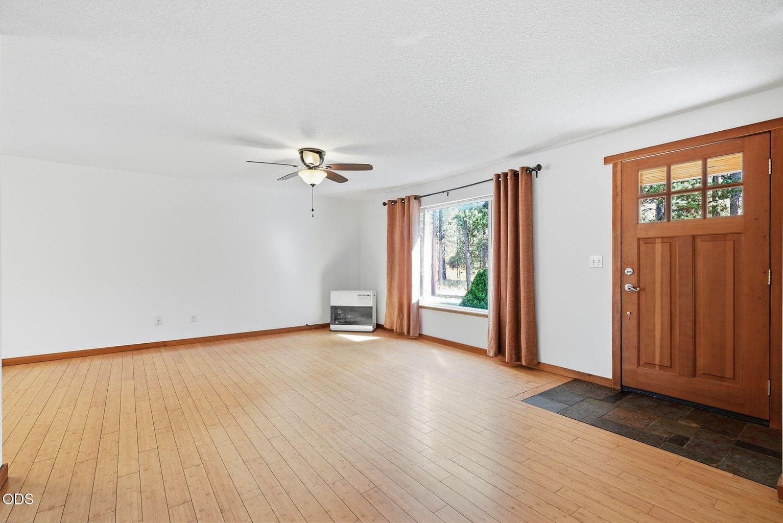 Photo of 16970 Quartz Road 10 of 44