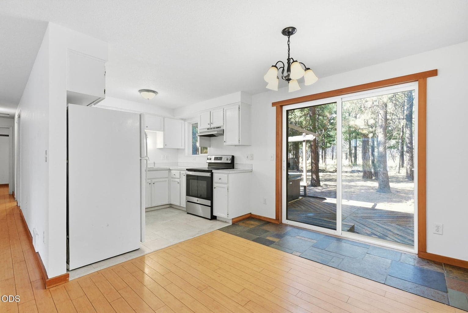 Photo of 16970 Quartz Road 13 of 44