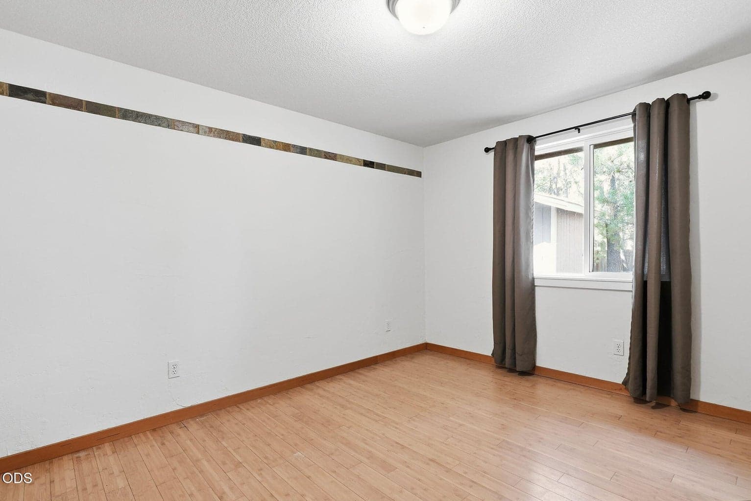 Photo of 16970 Quartz Road 22 of 44
