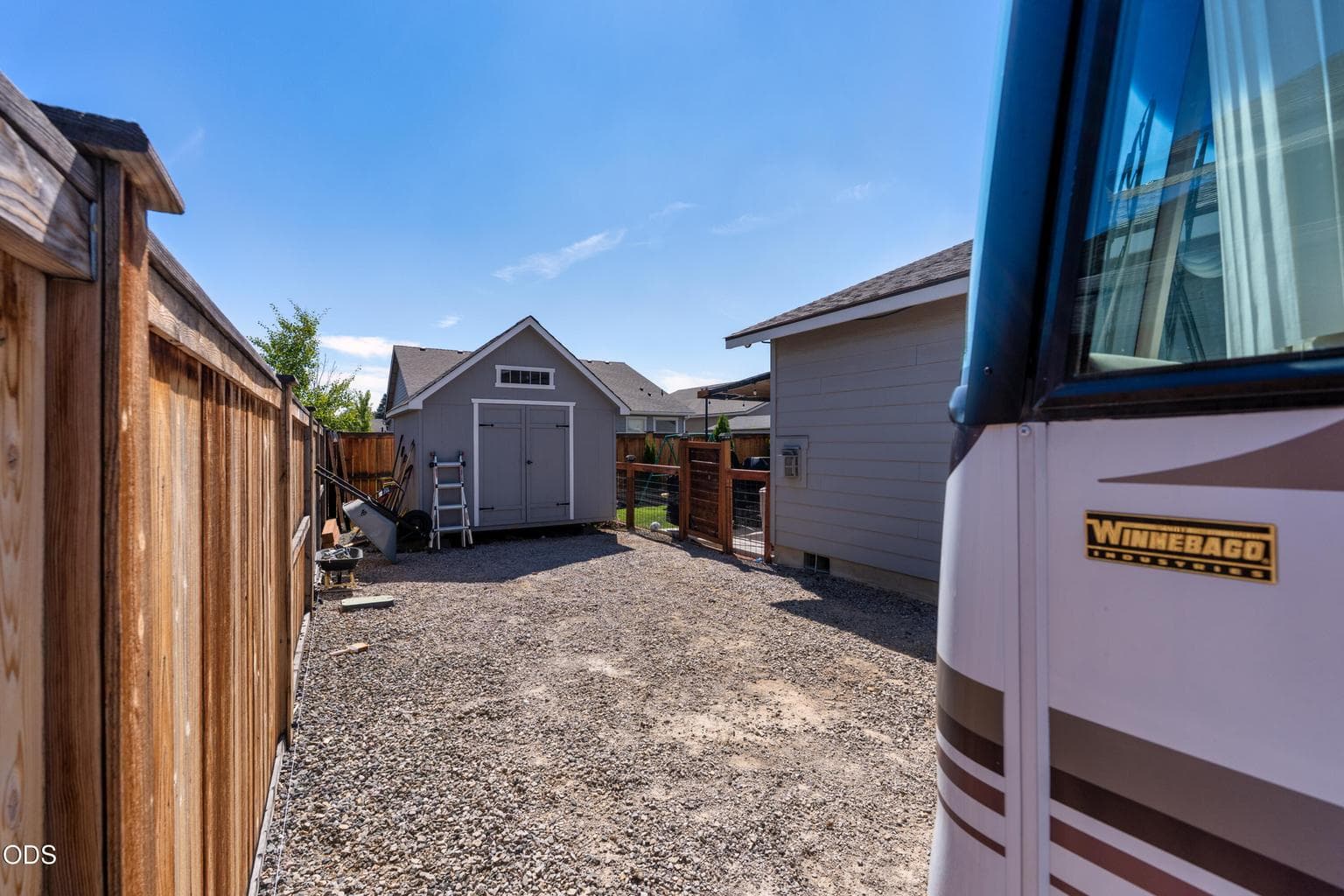 Photo of 2466 SW Metolius Avenue 43 of 53