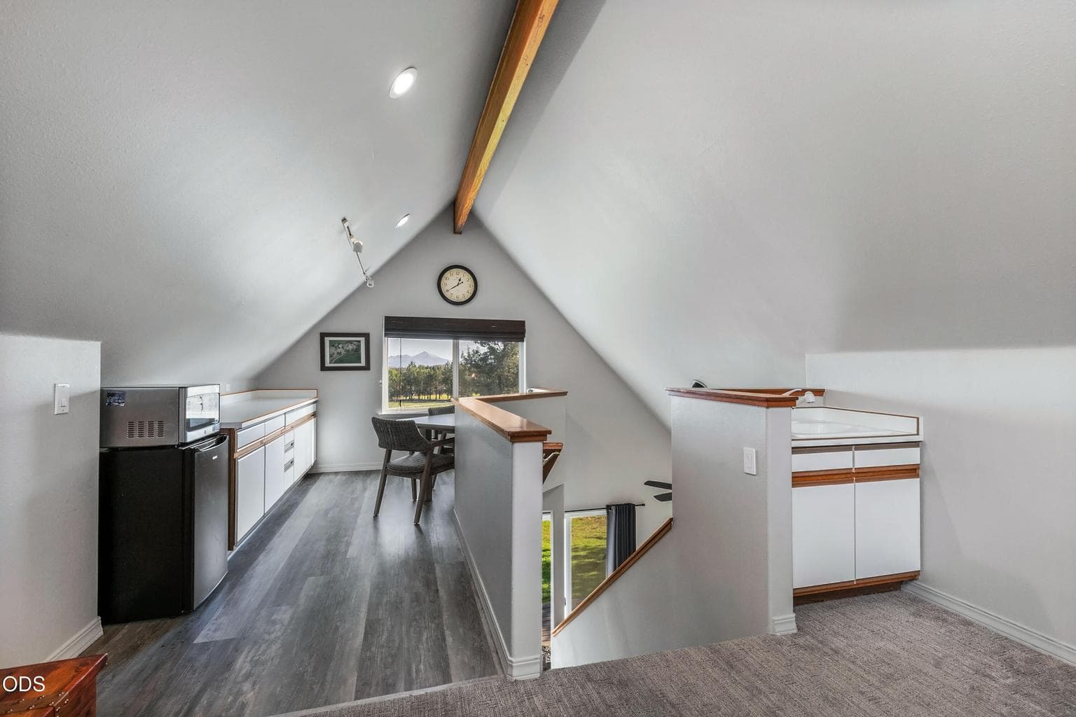 Photo of 6105 NW Kingwood Avenue 68 of 94