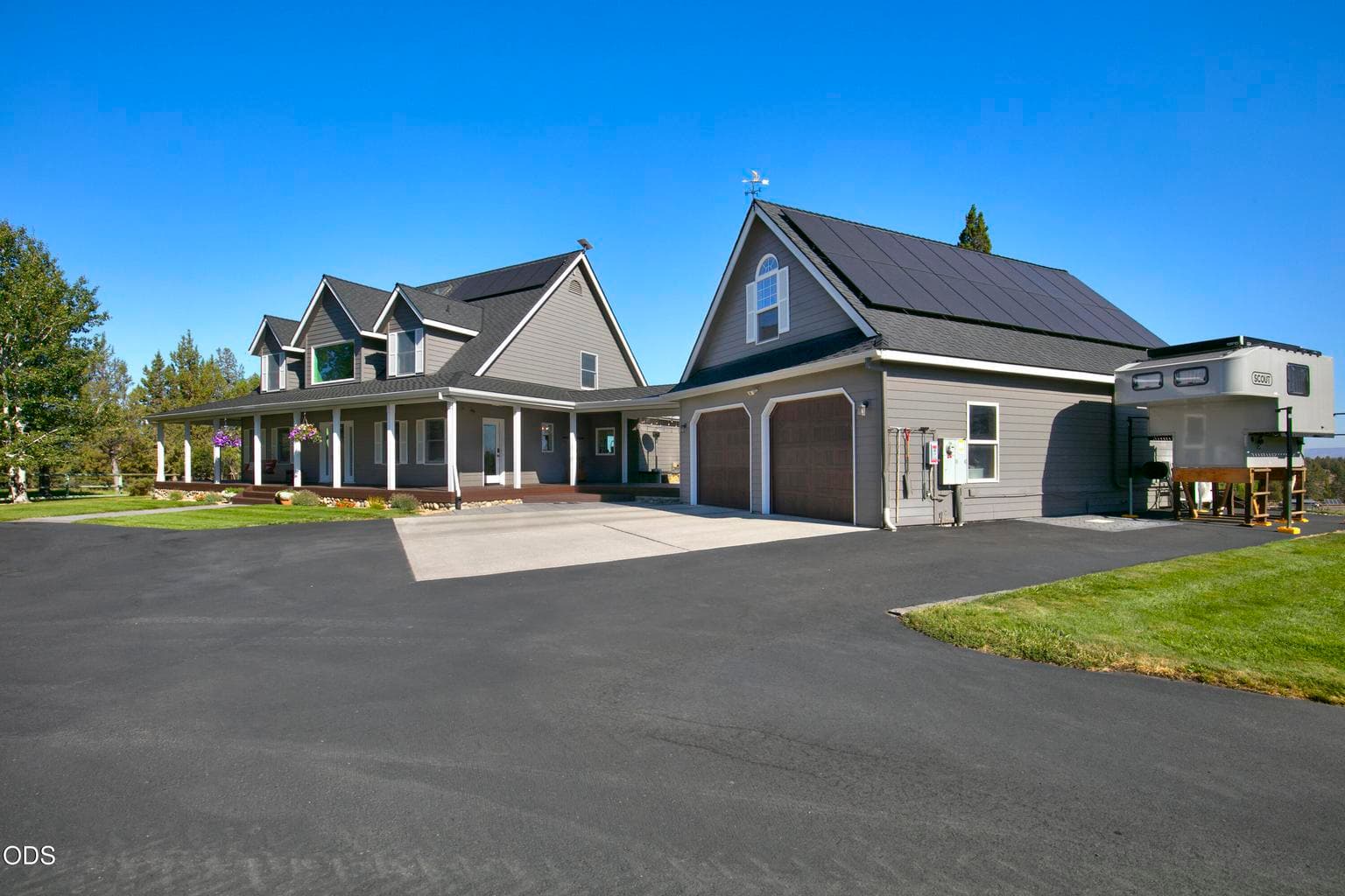 Photo of 6105 NW Kingwood Avenue 65 of 94