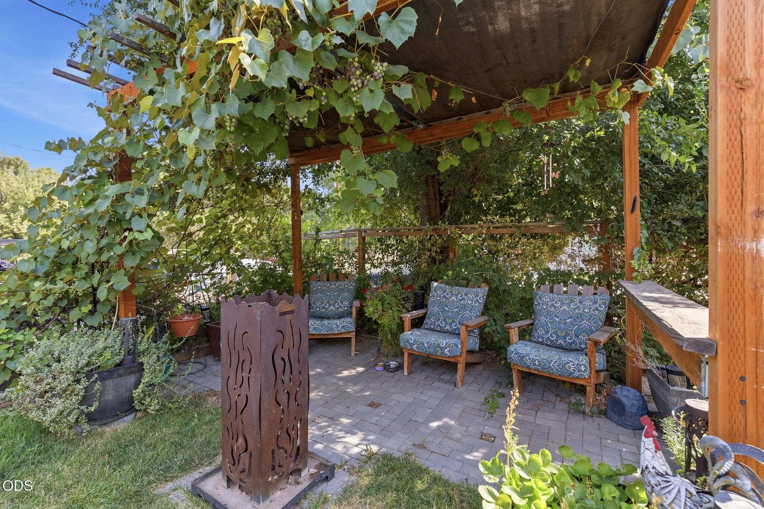 Sitting area under pergola