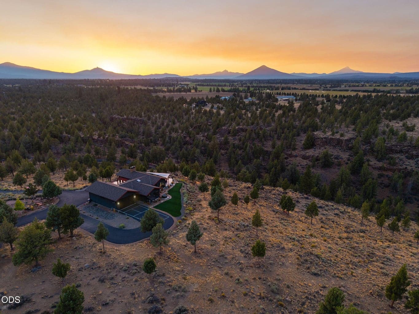 Photo of 17771 Warrin Road 14 of 100