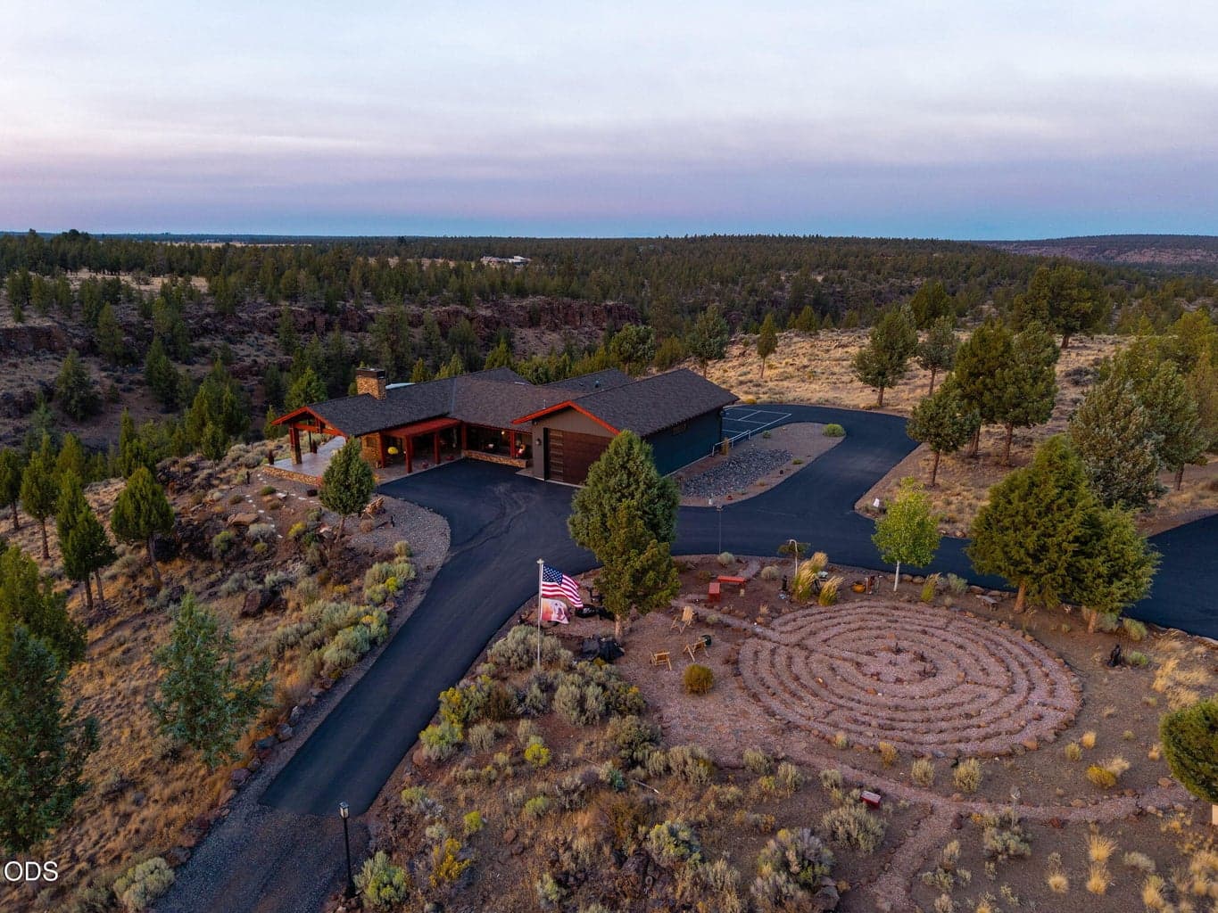 Photo of 17771 Warrin Road 16 of 100