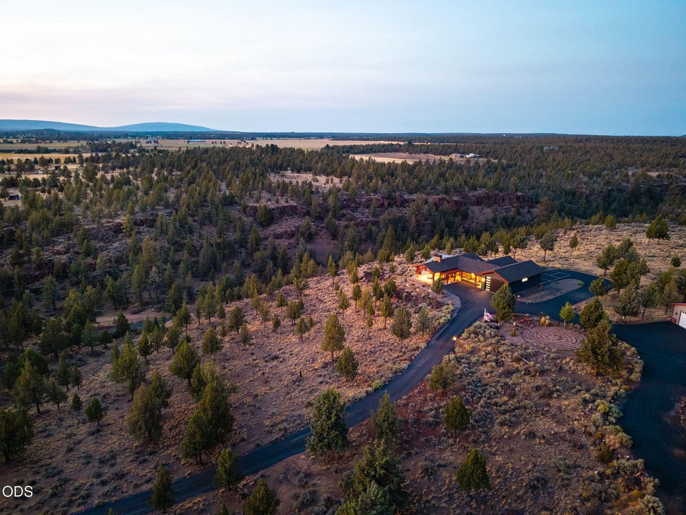 Photo of 17771 Warrin Road 22 of 100