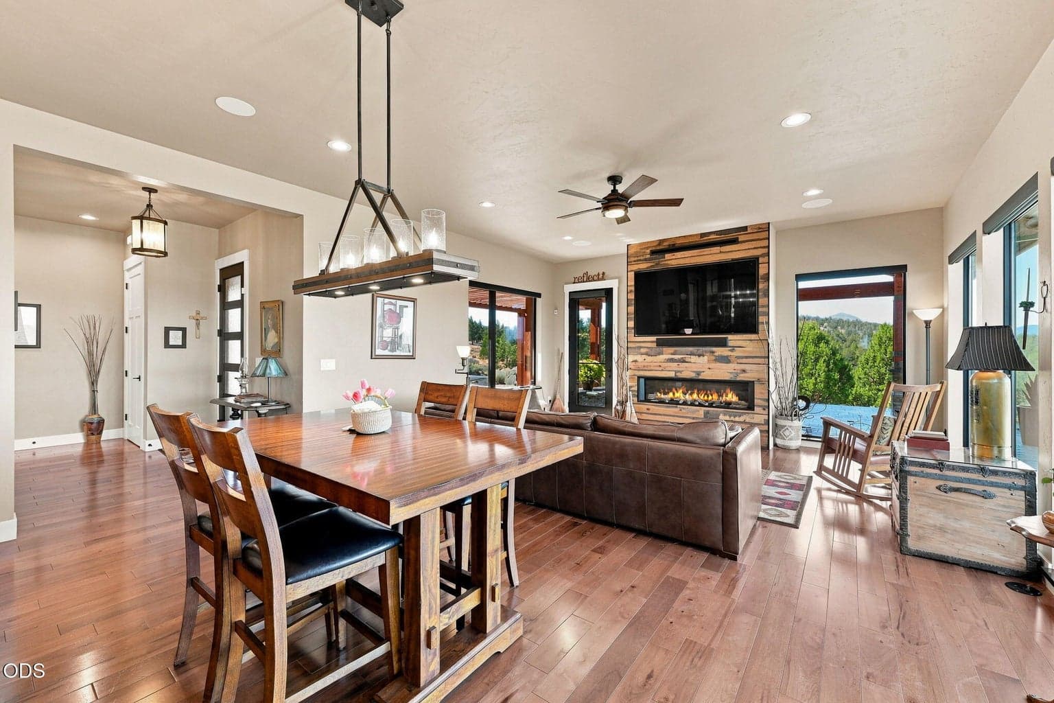 Photo of 17771 Warrin Road 50 of 100