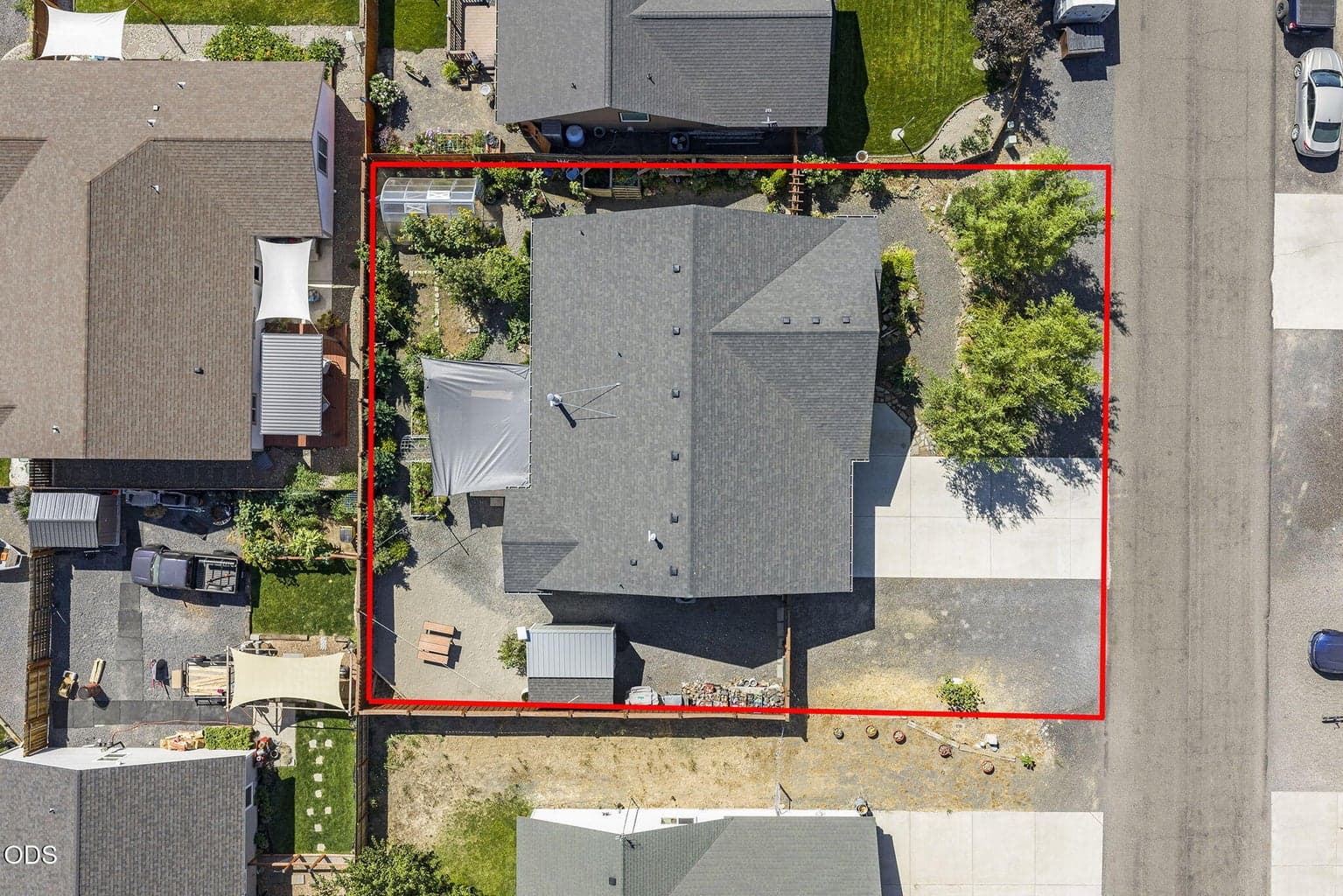 Photo of 550 Mountain Ridge Drive 30 of 33