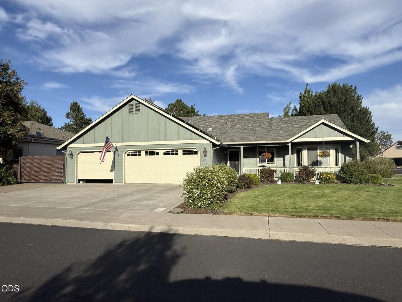 Photo of 3820 SW Gene Sarazan Drive 3 of 5