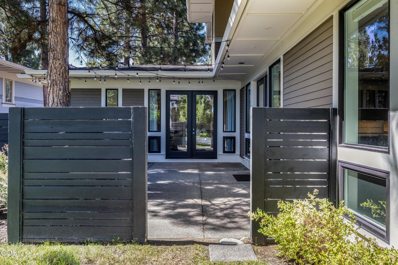Photo of 2325 NW Lolo Drive 42 of 45