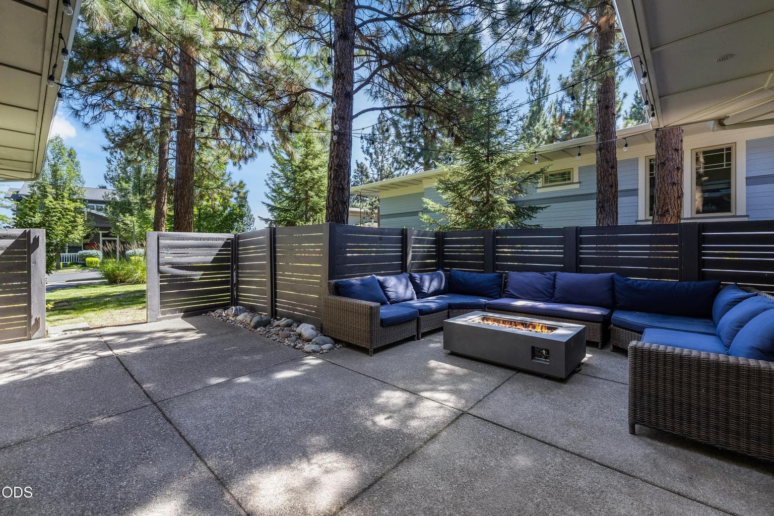 Photo of 2325 NW Lolo Drive 45 of 45