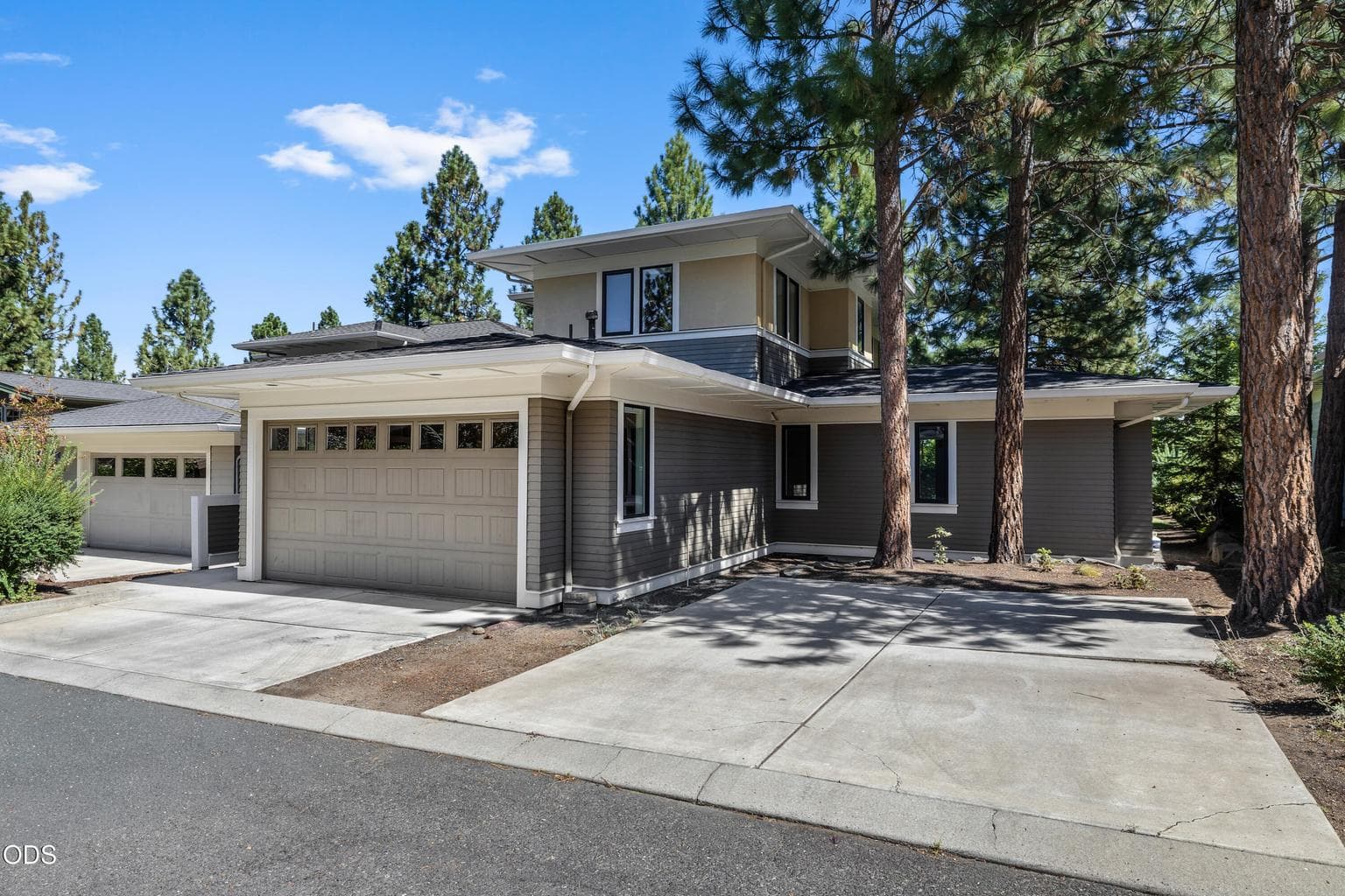 Photo of 2325 NW Lolo Drive 41 of 45