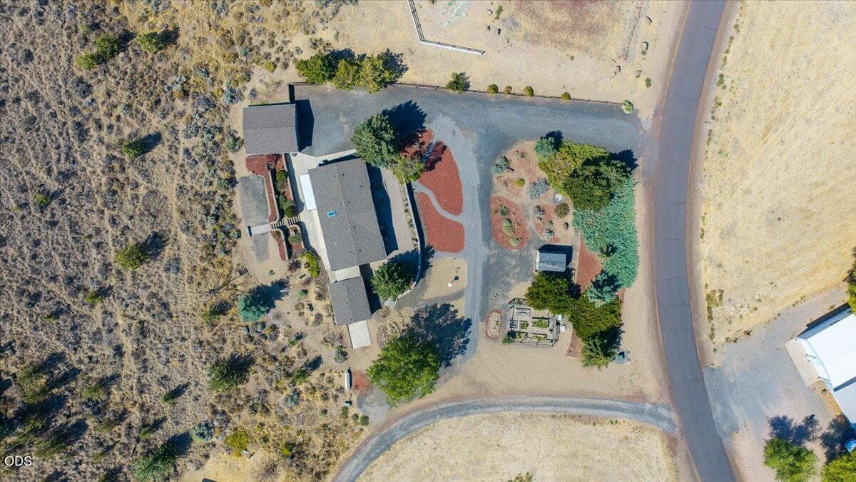 Photo of 11728 SW Horny Hollow Trail 5 of 56