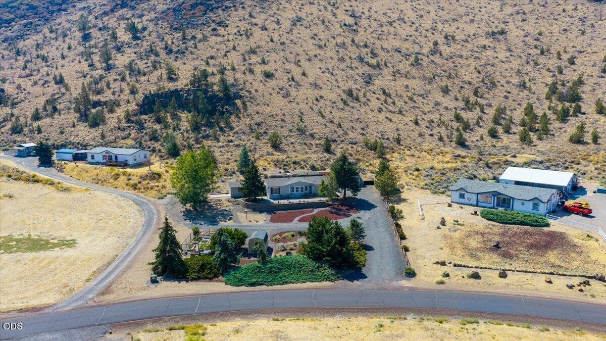 Photo of 11728 SW Horny Hollow Trail 7 of 56