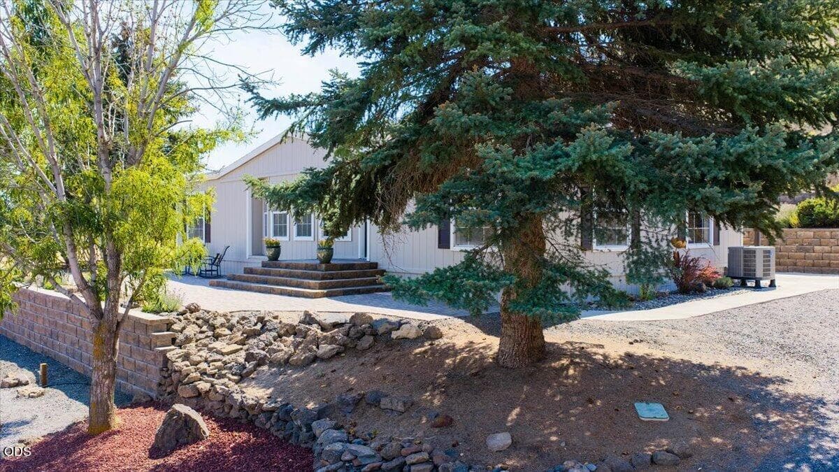 Photo of 11728 SW Horny Hollow Trail 39 of 56