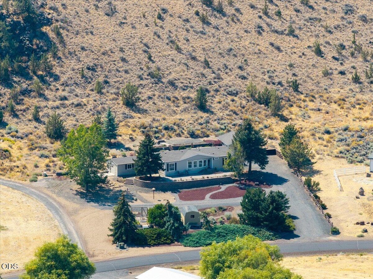 Photo of 11728 SW Horny Hollow Trail 51 of 56