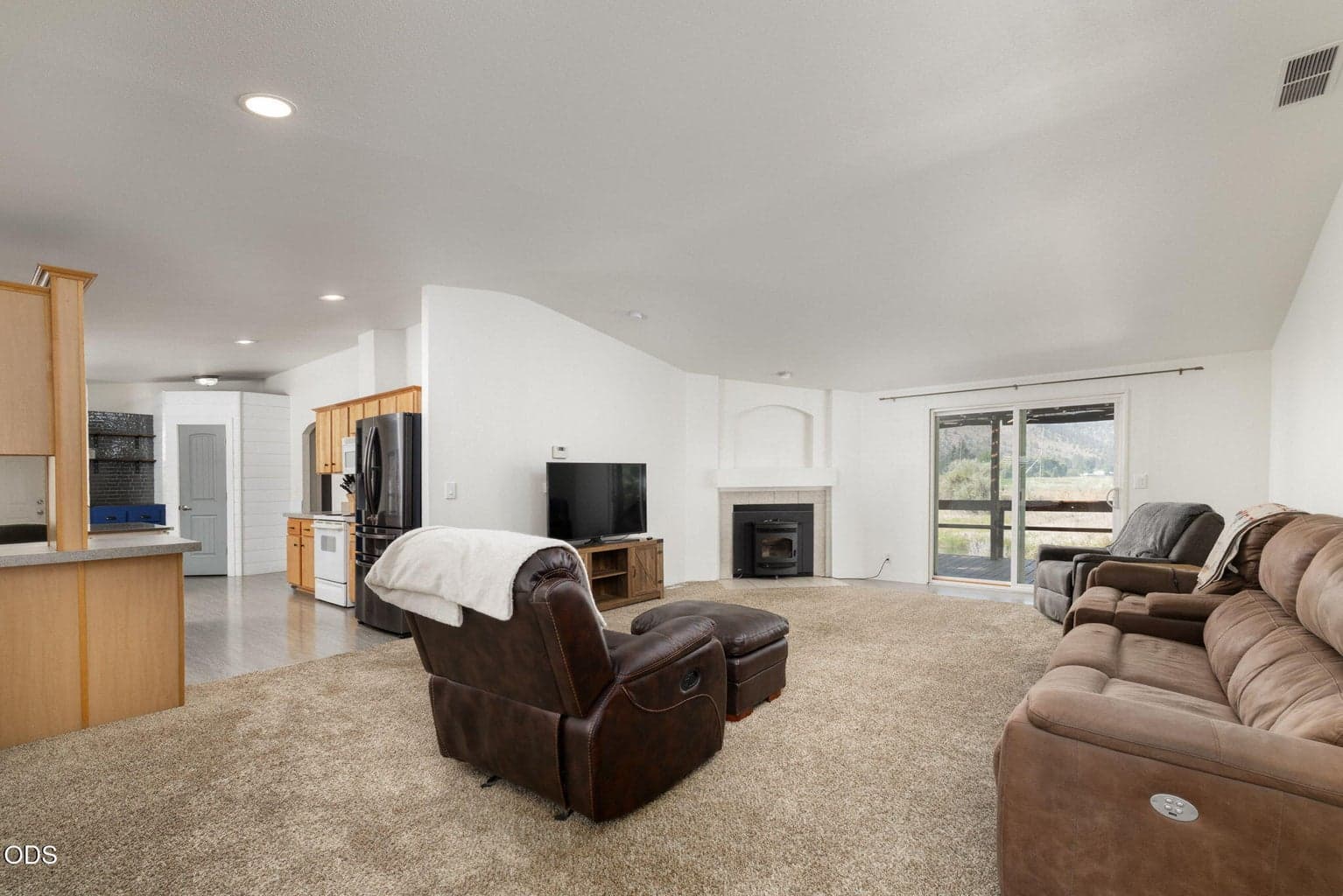 Photo of 721 S Main Street 16 of 57
