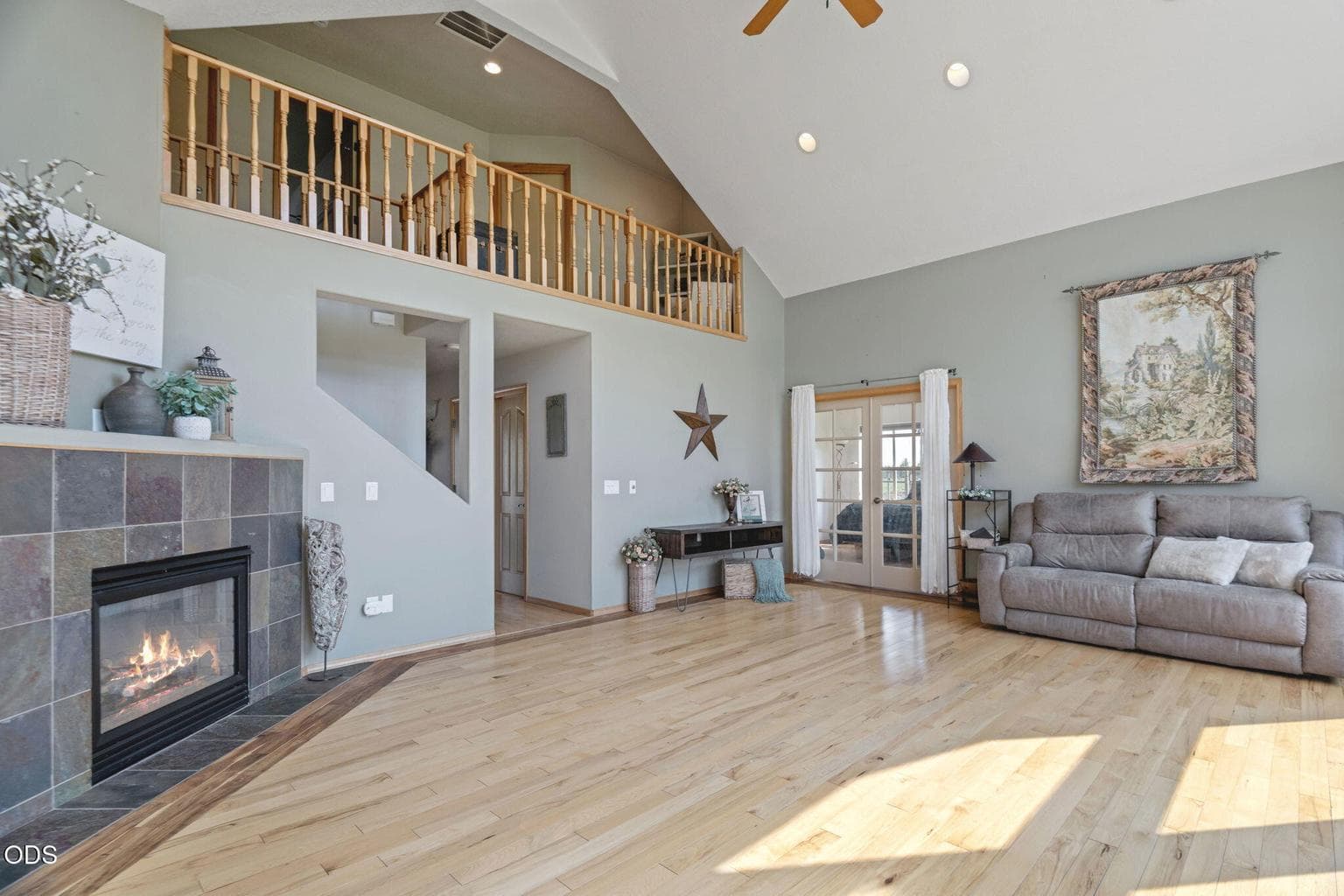 Photo of 8045 NW Grubstake Way 6 of 45