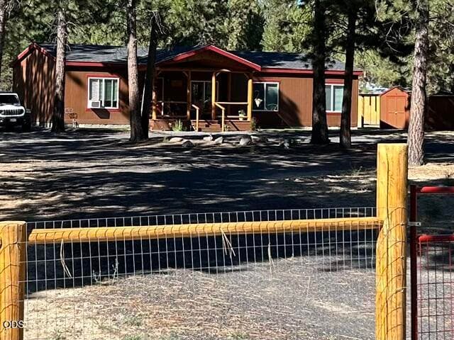 Photo of 1671 Hackett Drive 5 of 64