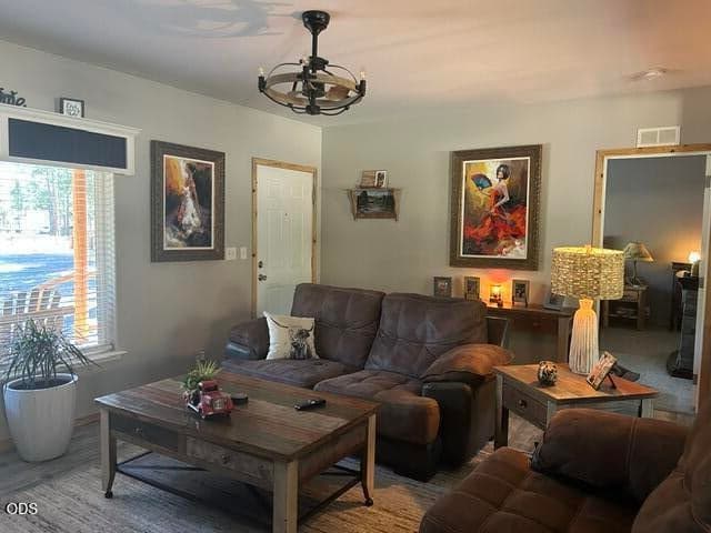 Photo of 1671 Hackett Drive 12 of 64